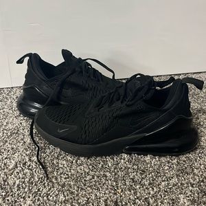 Nike Air 270
